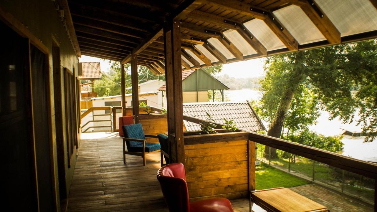 Sargarigo Elmenyhaz Homestay *